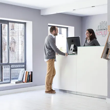 Puerta Catedral * Sevilla