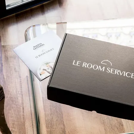 Puerta Catedral * Sevilla