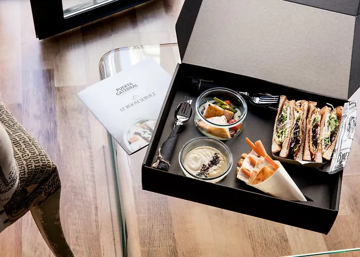 大教堂之门套房酒店 公寓