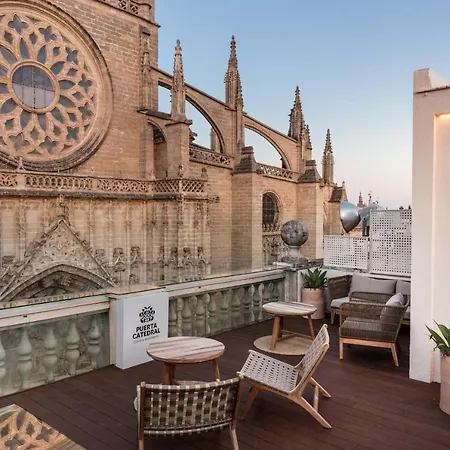 Puerta Catedral Siviglia